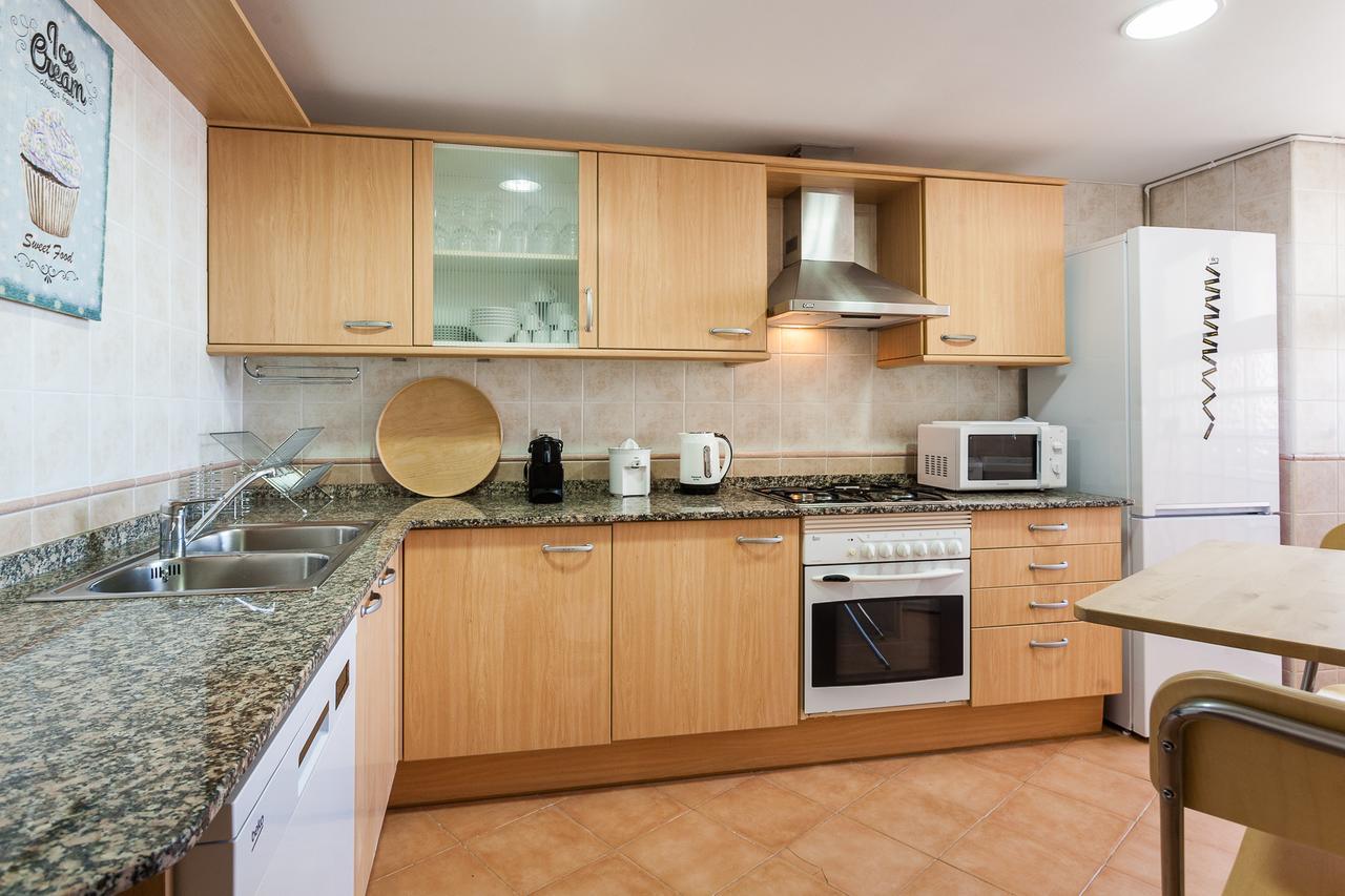Apartup Green Opera Views Валенсія Екстер'єр фото