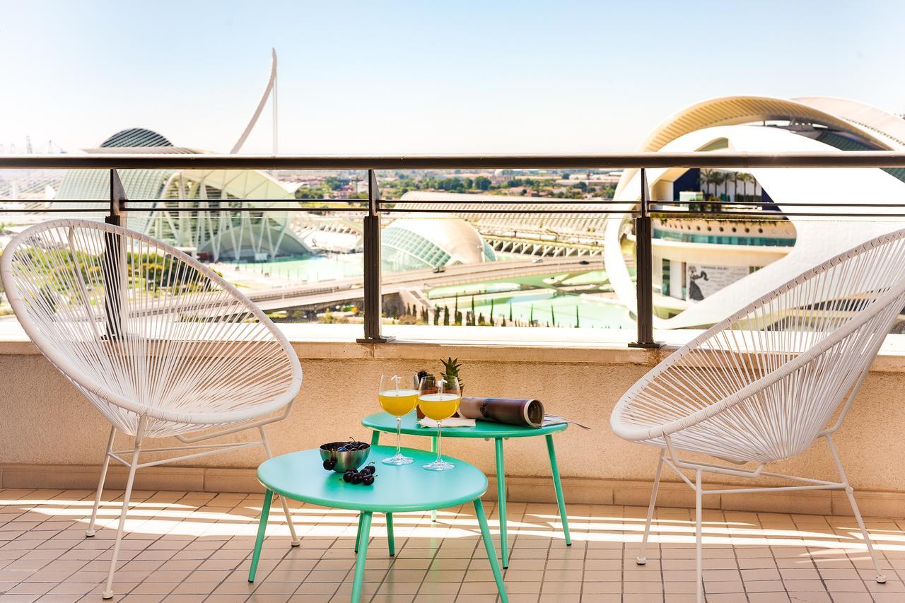 Apartup Green Opera Views Валенсія Екстер'єр фото
