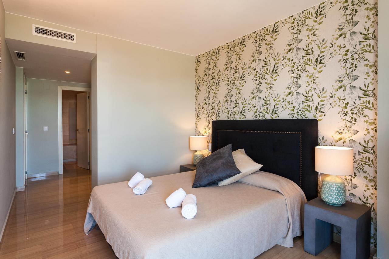 Apartup Green Opera Views Валенсія Екстер'єр фото